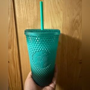 Starbucks grande cup